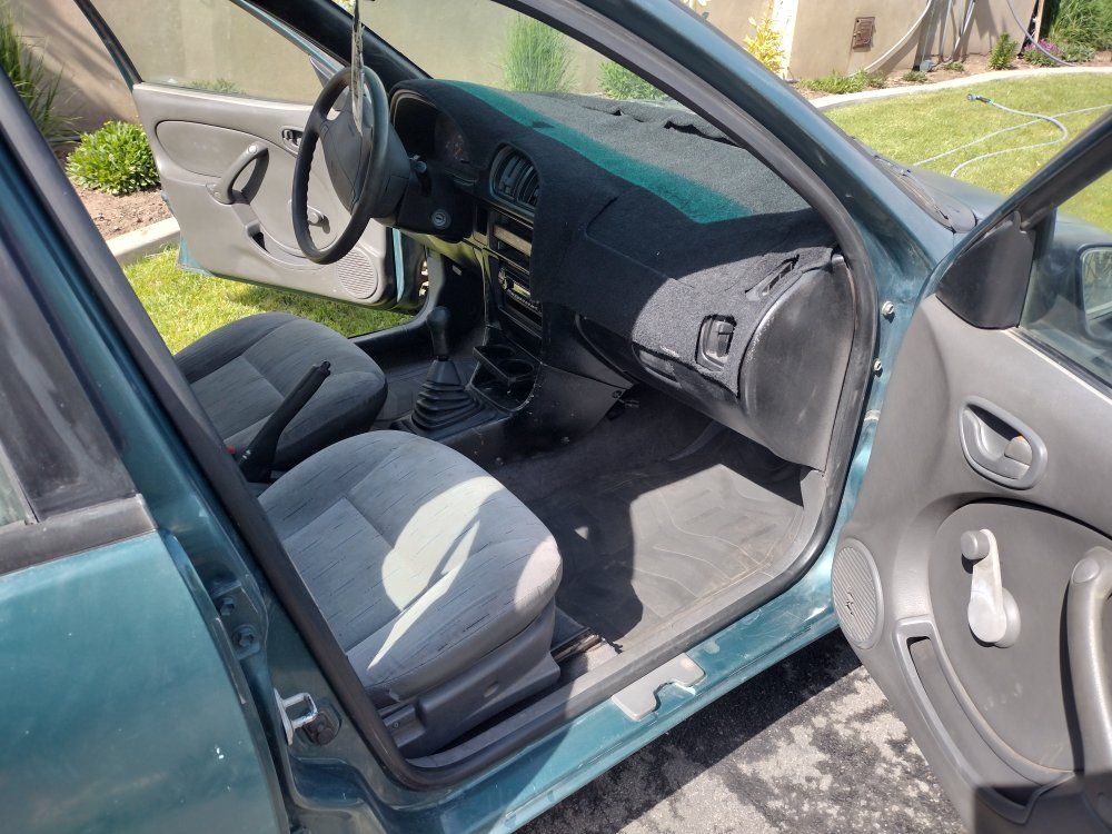 Main image 6