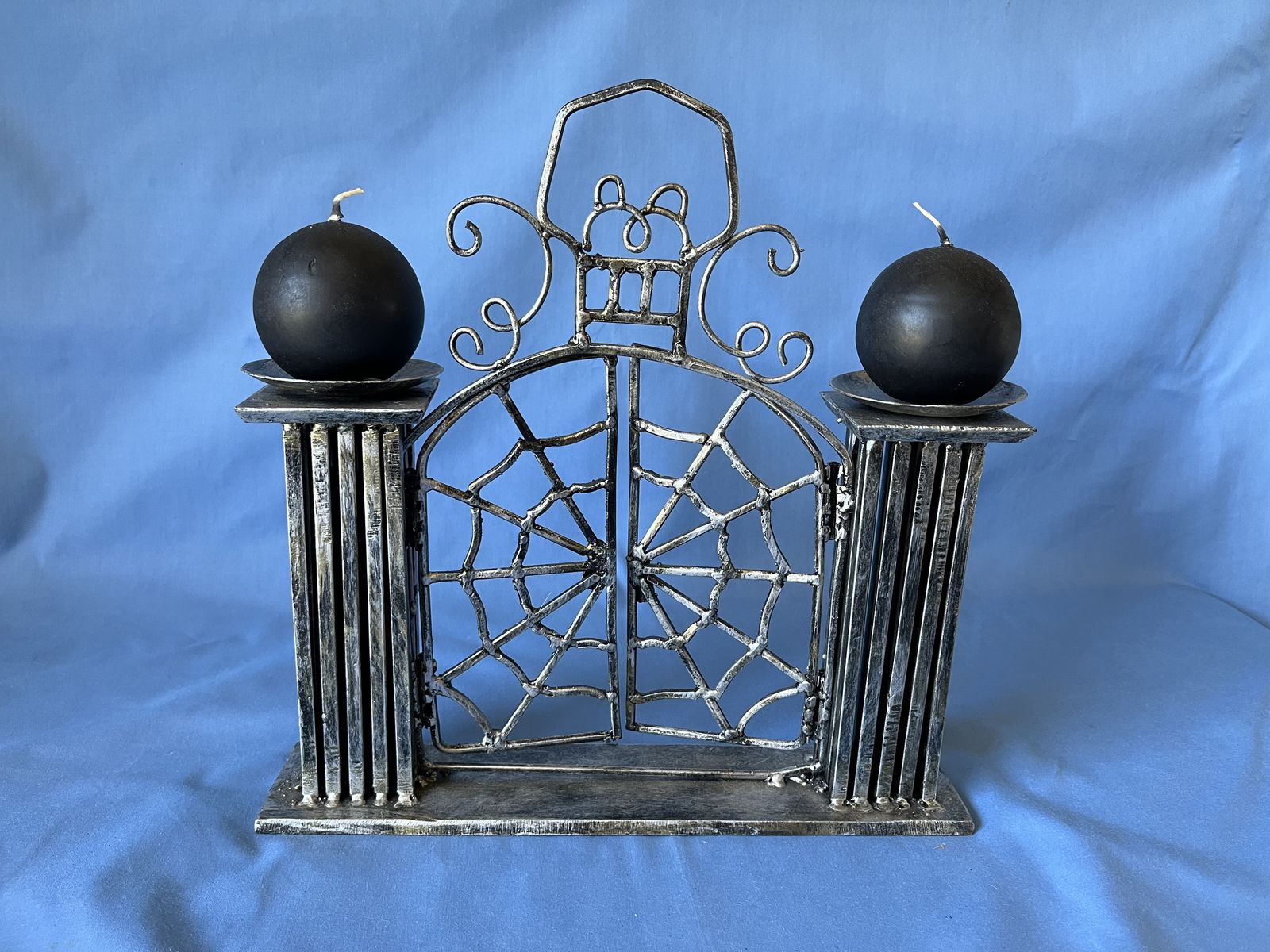 Main image 3