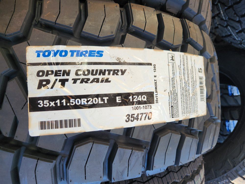 35x11.50r20 toyo open country at lll