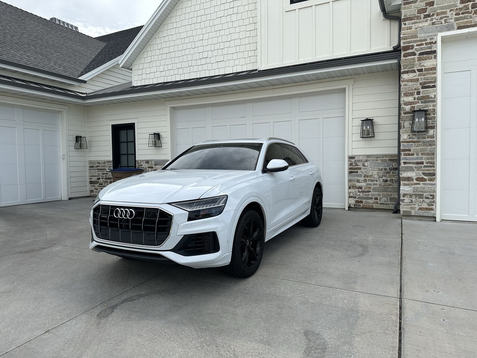 2023 Audi Q8 