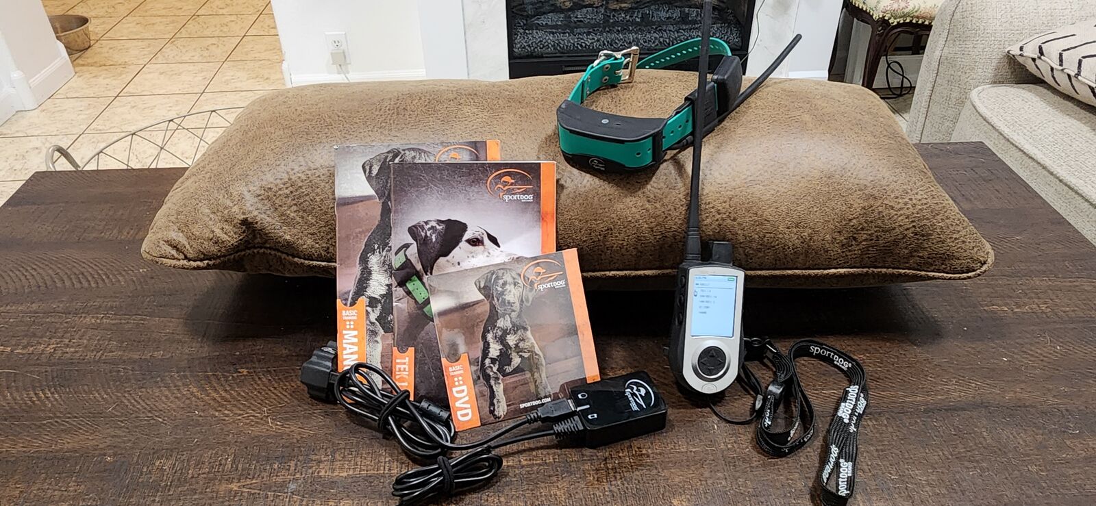 Sportdog GPS collar and remote