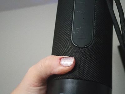 Pureboom Portable Wireless Bluetooth Speaker Black Cylindrical Design