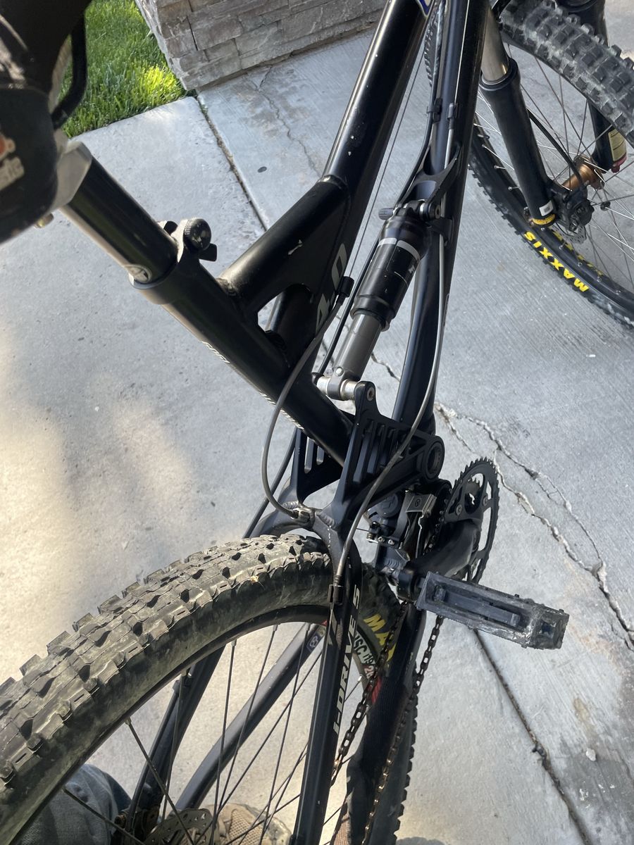 Mountain bike GT full suspension