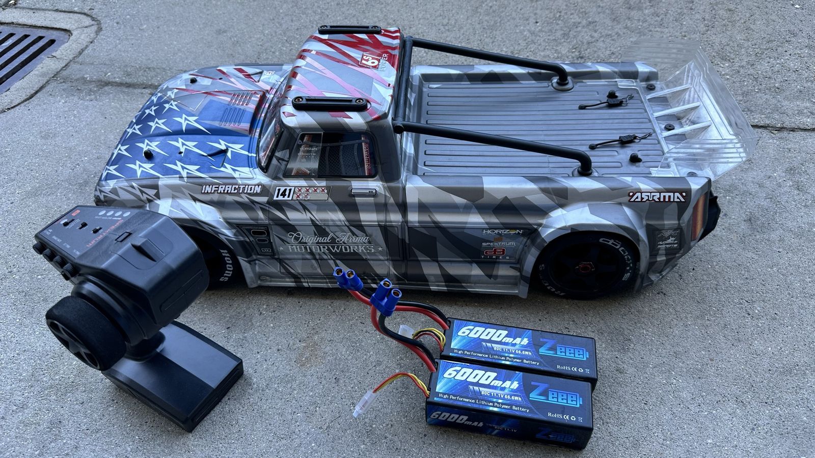 Arrma Infraction 6S 1/7 On Road Basher With Lipos