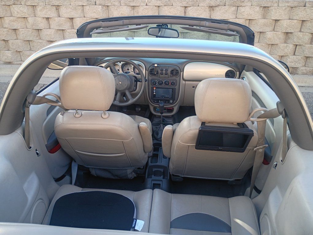Main image 7