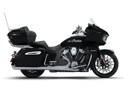 2026 Indian Motorcycle® Pursuit® Limited 112 w/PowerBand Audio Black Metallic