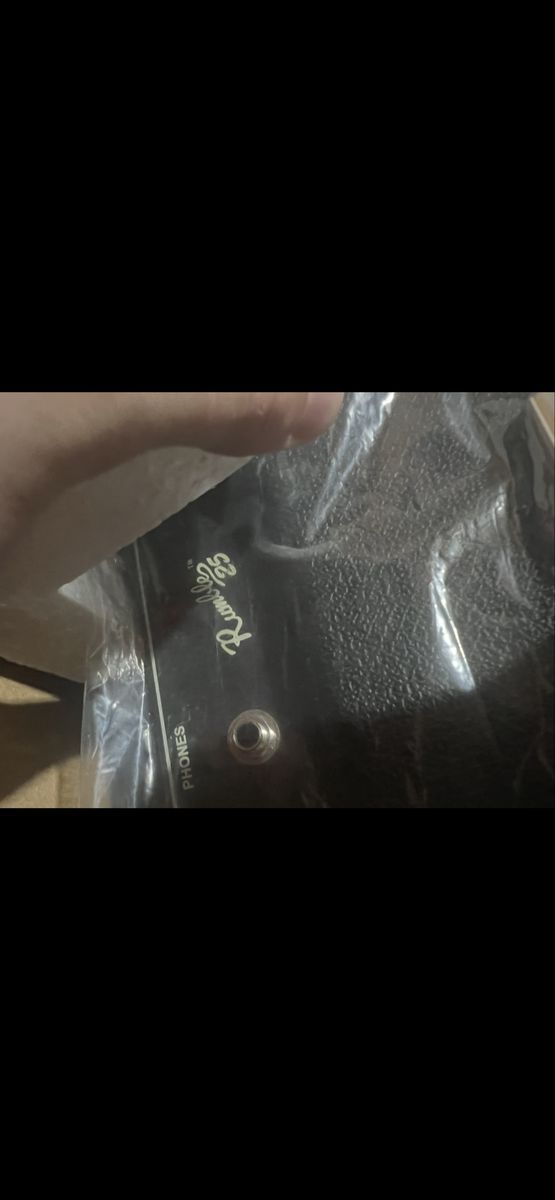 Main image 3