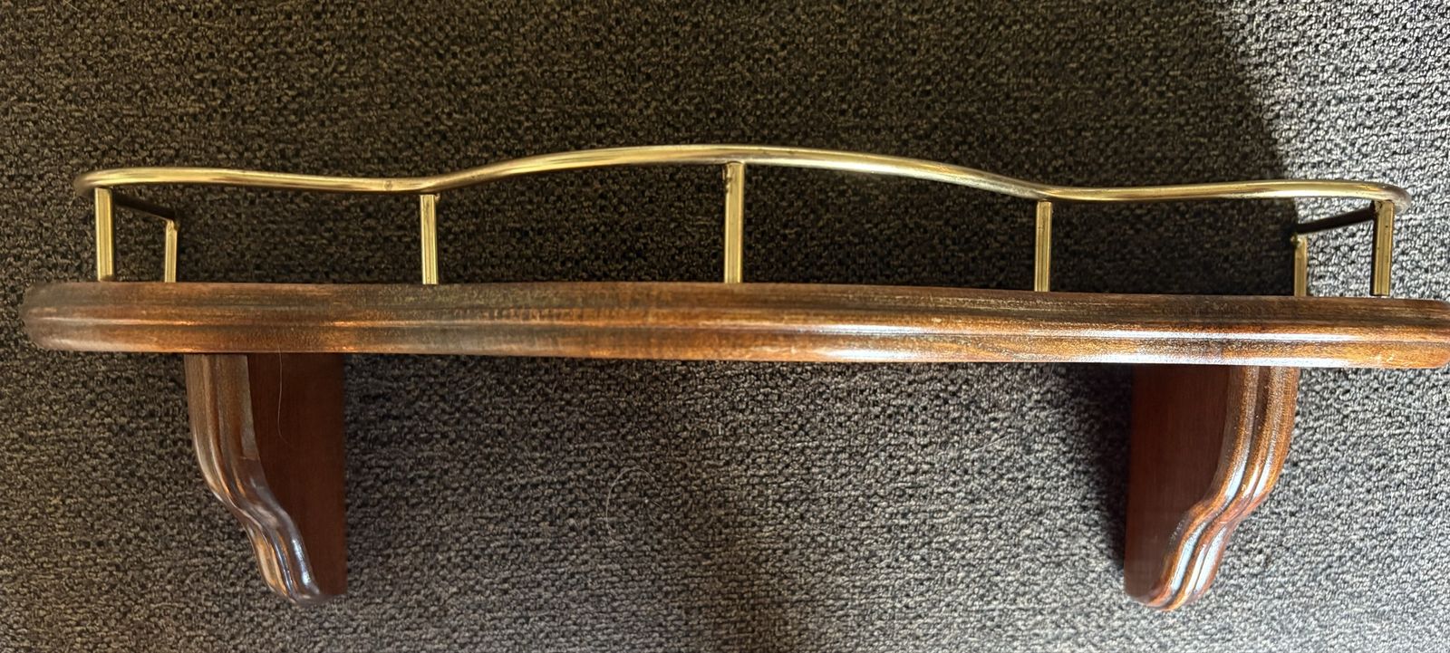 Vintage Homco Home Interiors Wood Shelf W/Brass rail and Plate Groove