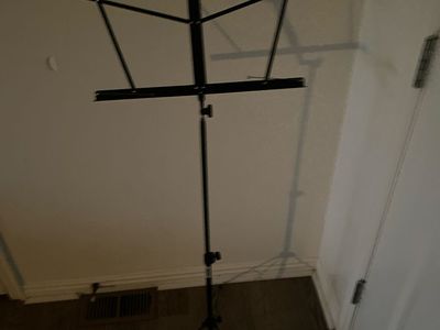 Music paper stand