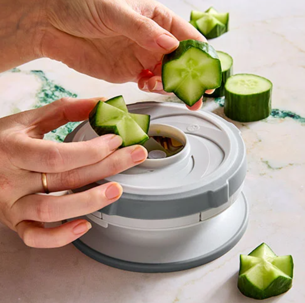 Pampered Chef Decorative Food Cutter