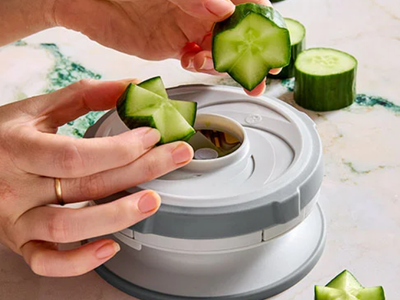 Pampered Chef Decorative Food Cutter