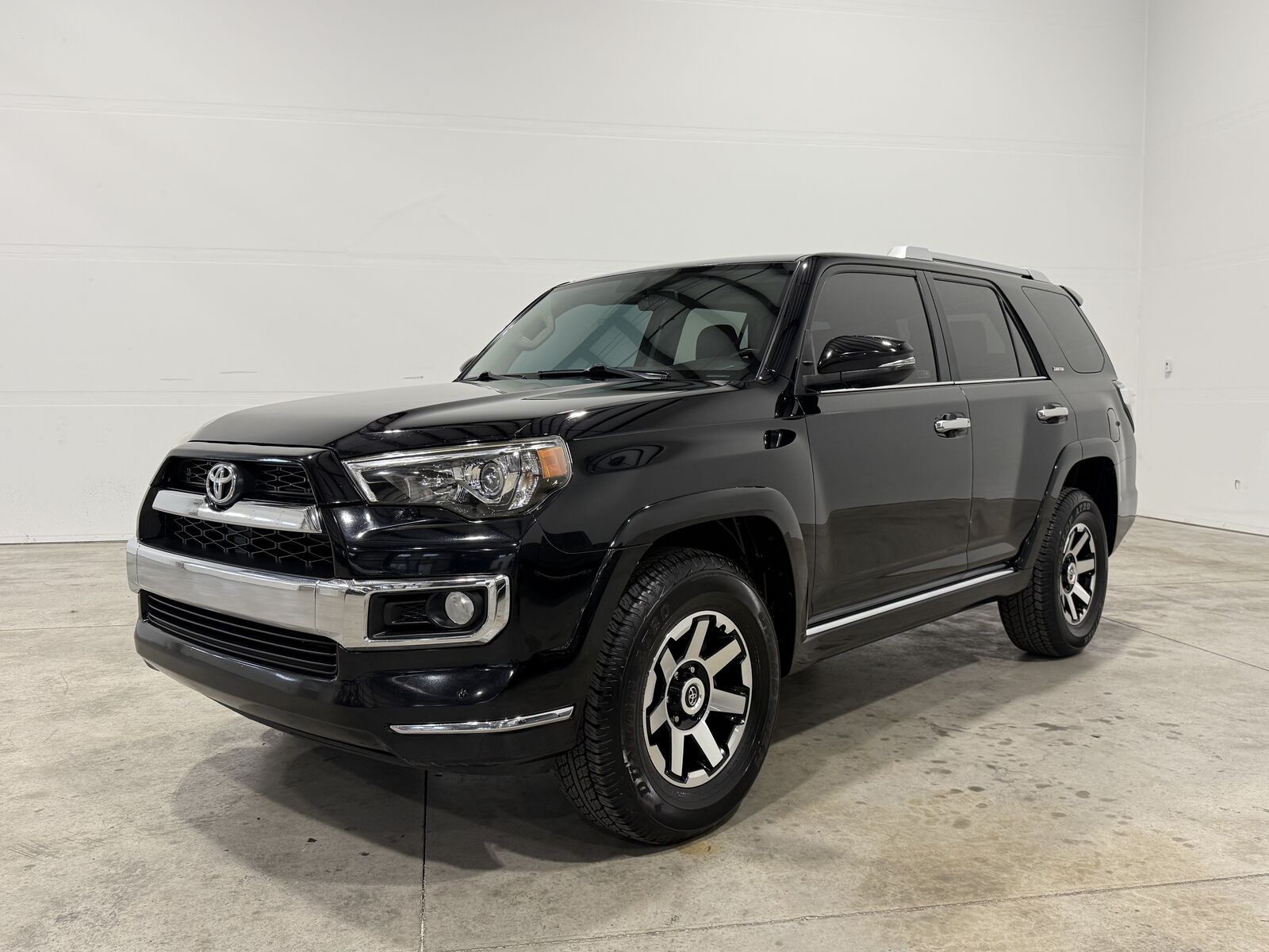 2015 TOYOTA 4RUNNER Limited