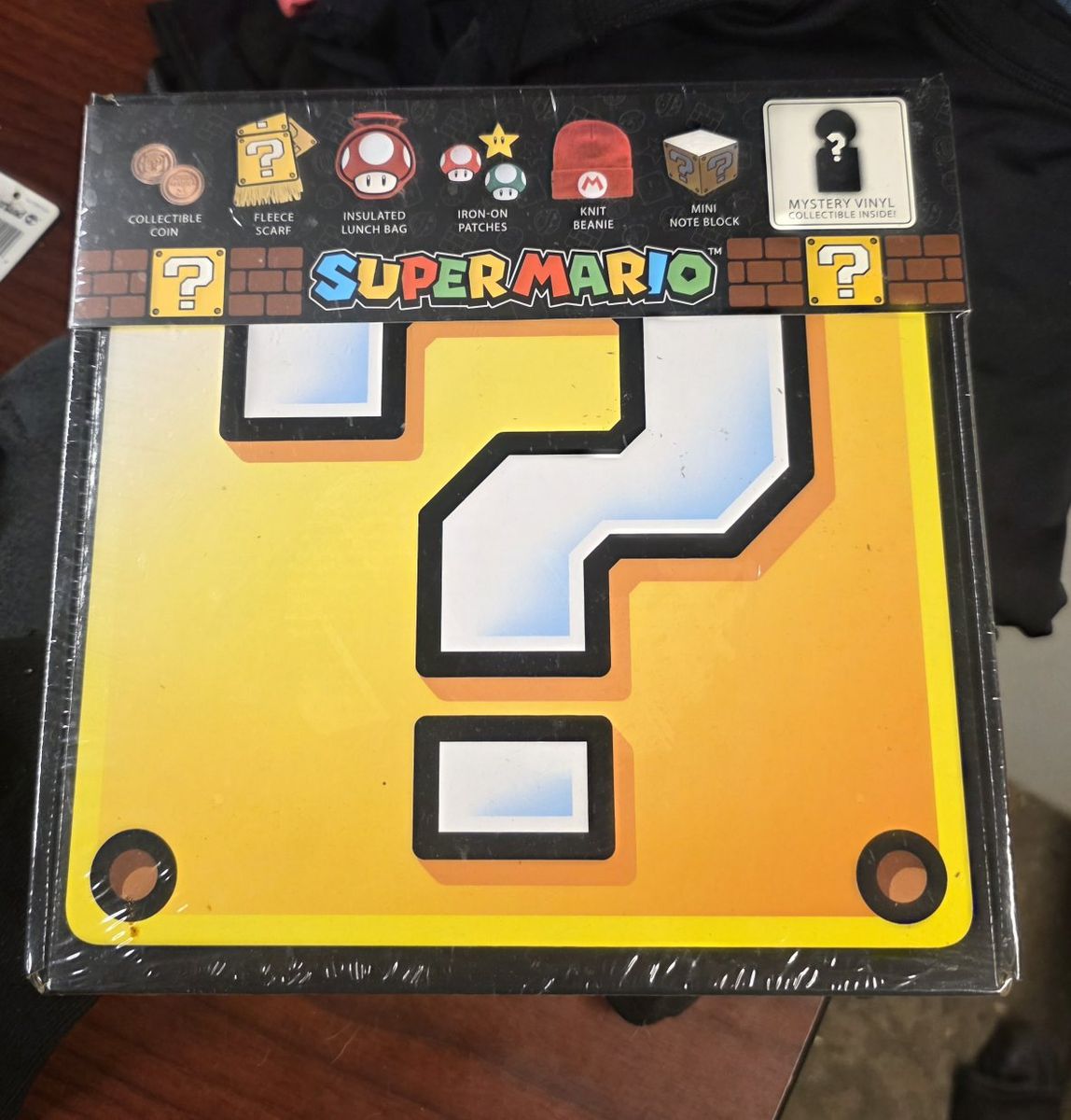 Nintendo Super Mario Question Block Mystery Box Gift Set Sealed