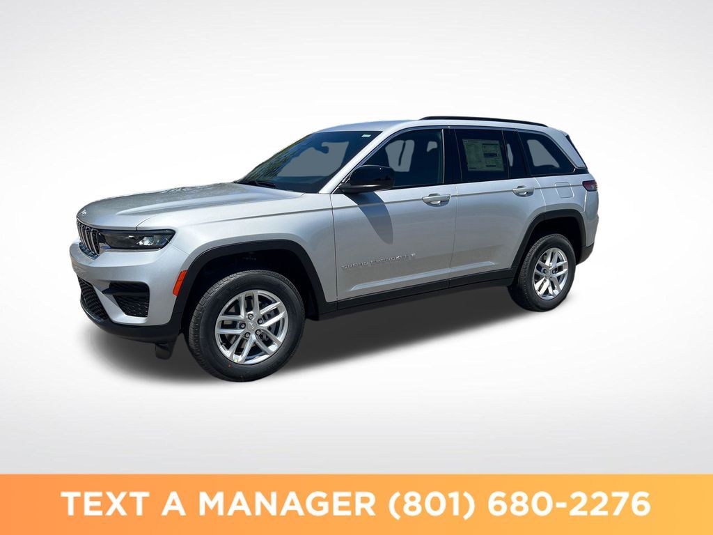 2026 Jeep Grand Cherokee Laredo