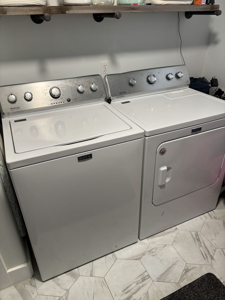 Maytag Washer And Dryer Set
