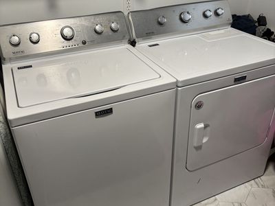 Maytag Washer And Dryer Set