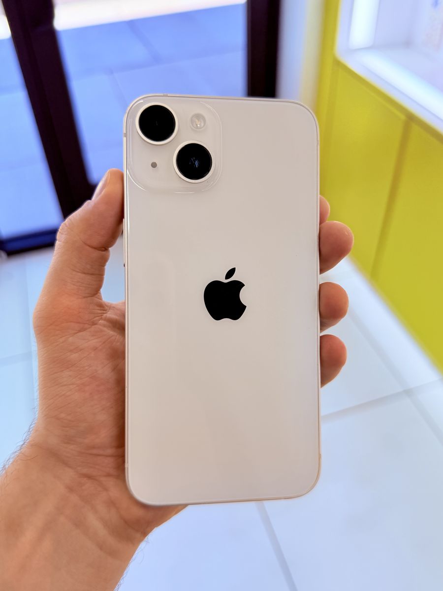 iPhone 14 128 GB Unlocked 83% Battery life Clean