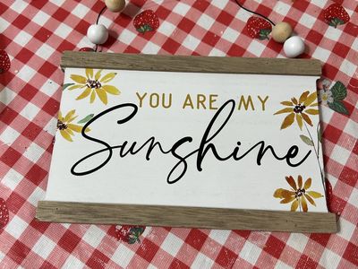 Hobby Lobby "You Are My Sunshine" Spring Decor Sign 7x4.5in with Beaded Hanger