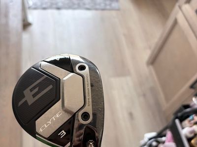 Mint Callaway Elyte 3 wood. X stiff
