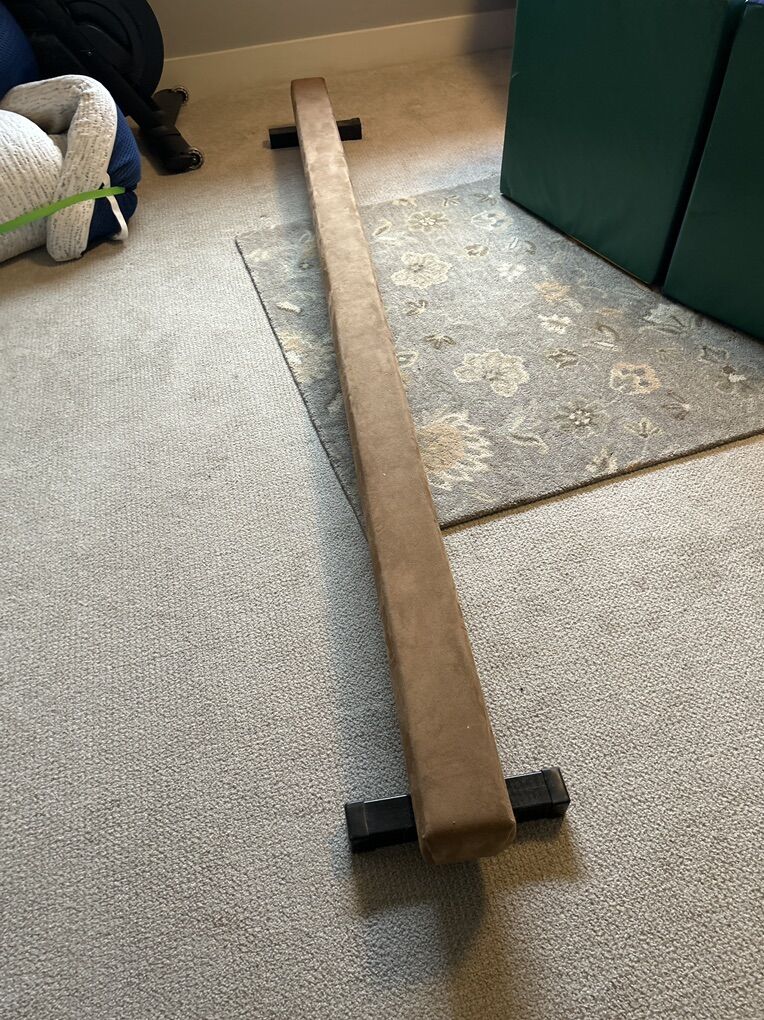 Balance beam 8ft