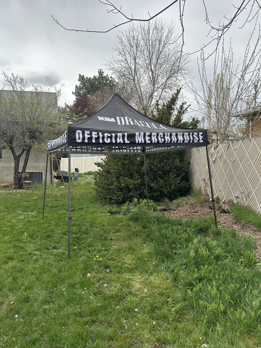 Heavy duty pop up canopy