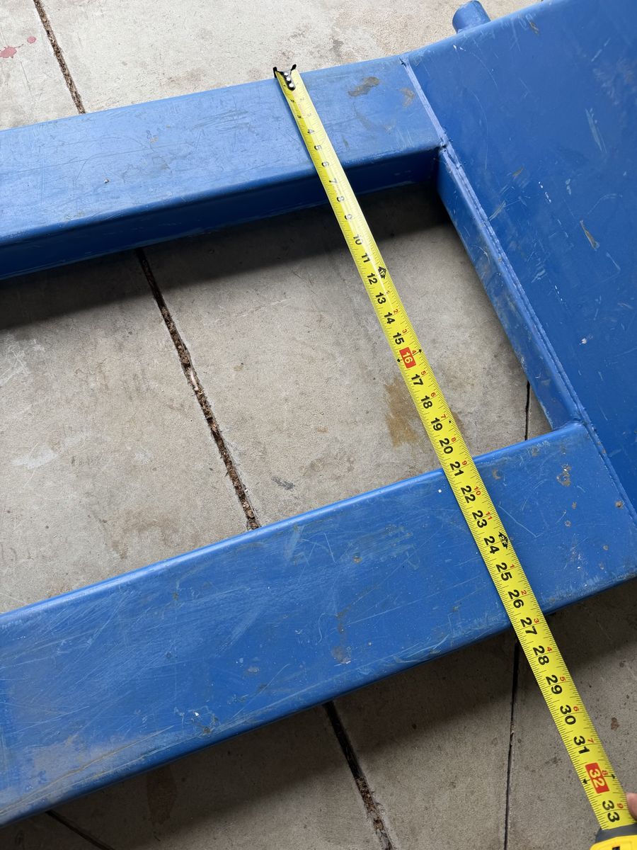 Main image 5