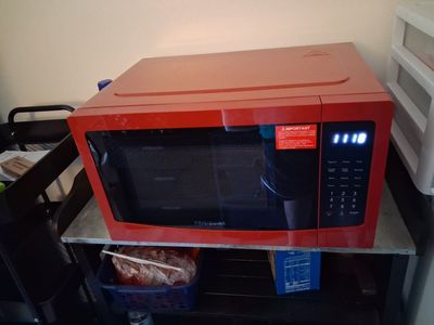 Frigidaire Red Countertop Microwave