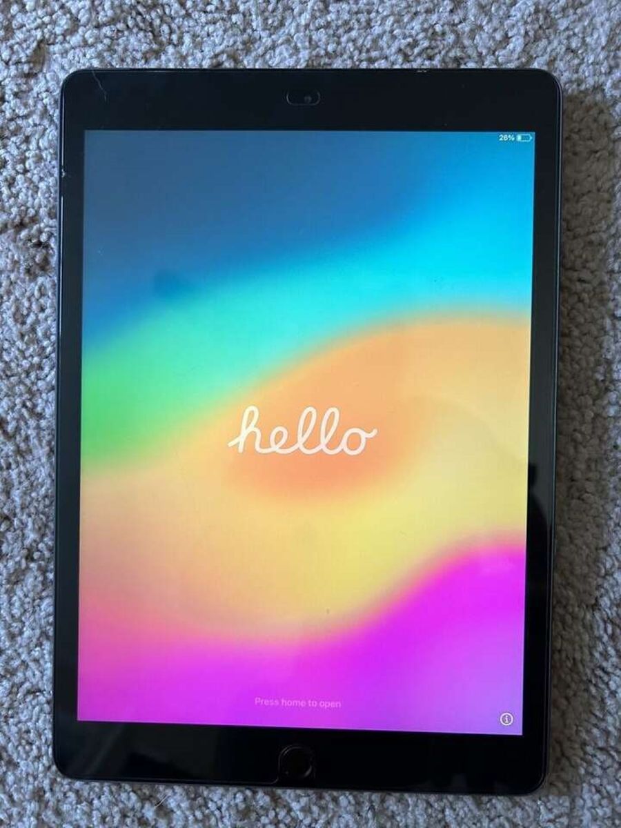 Apple iPad 7th Gen 10.2 inch, Wi-Fi
