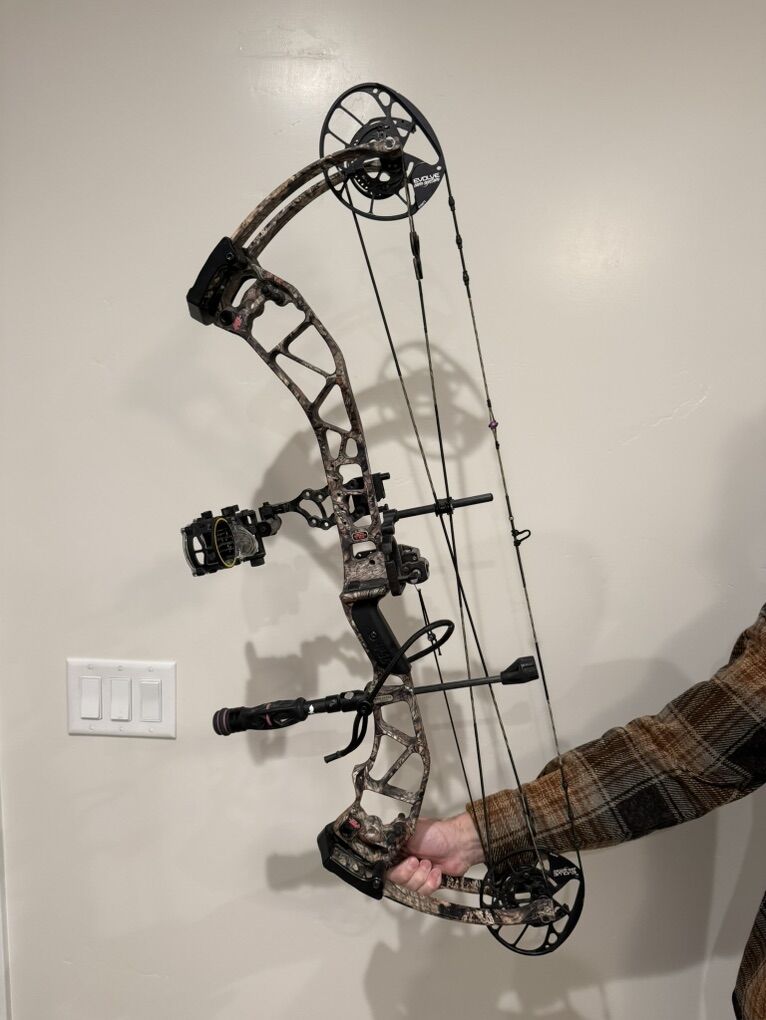 PSE Right Handed Bow