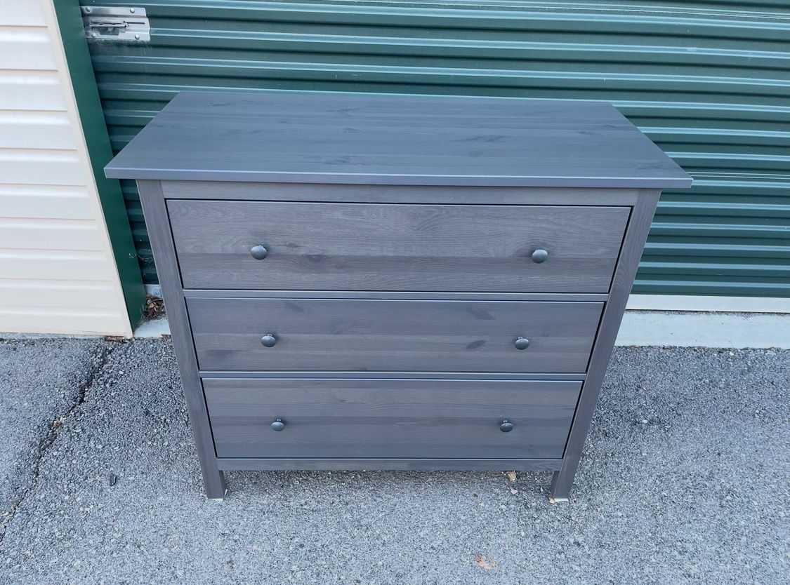 IKEA HEMNES 3-Drawer Dresser