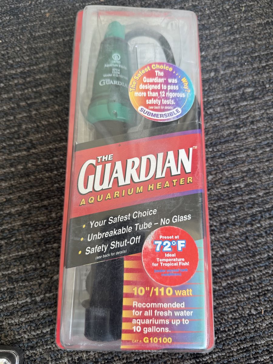 Penn Plax The Guardian 10"/110 Watt Submersible Aquarium Heater - Set to 72°F for 10 Gallons