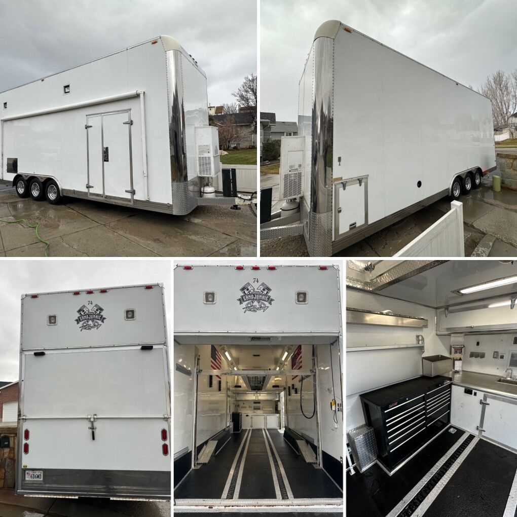 Stacker Trailer Enclosed