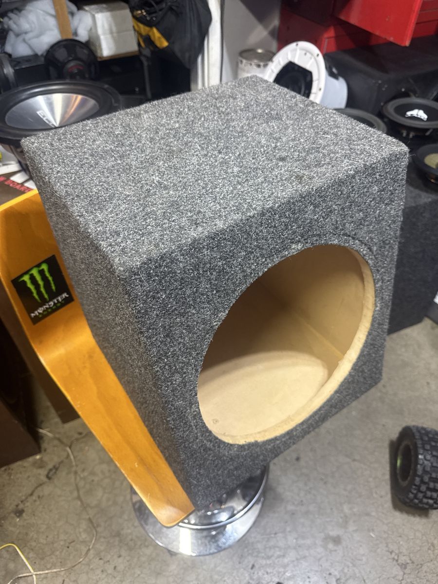 12 Inch Sealed Enclousure