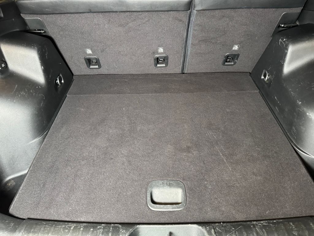 Main image 22