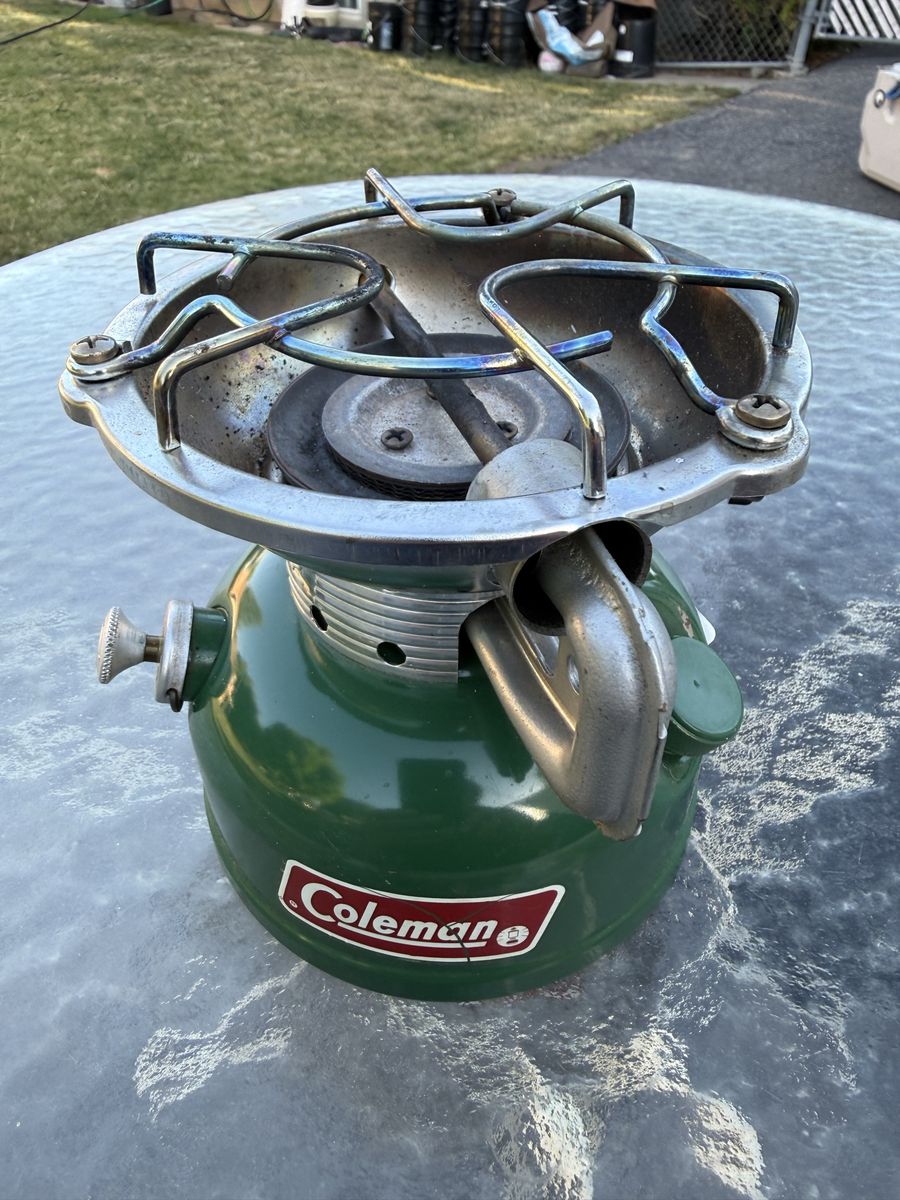 Vintage Coleman 502 Single Burner Sportster Camp Stove Green, Great for Camping/Outdoors