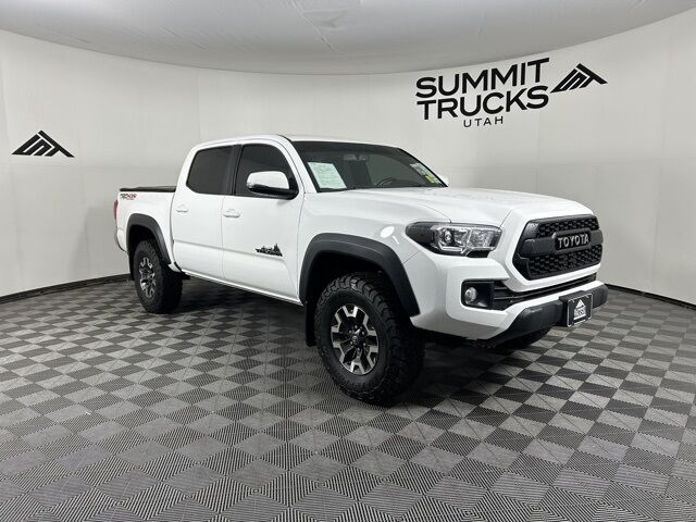 2017 Toyota Tacoma SR5
