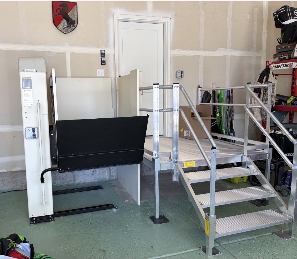 Harmar Vertical Wheelchair Platform Lift