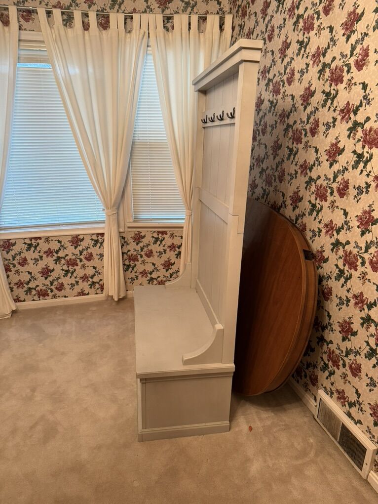 Entryway Bench / Mudroom Bench