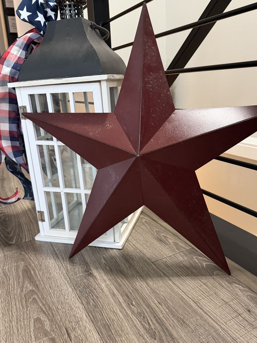 Large Red Barn Star Metal Wall Decor - 22 inch Rustic Country Farmhouse Art