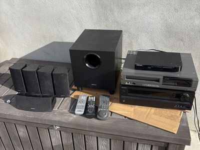 ONKYO Surround Sound System Plus Blue Ray And VCR