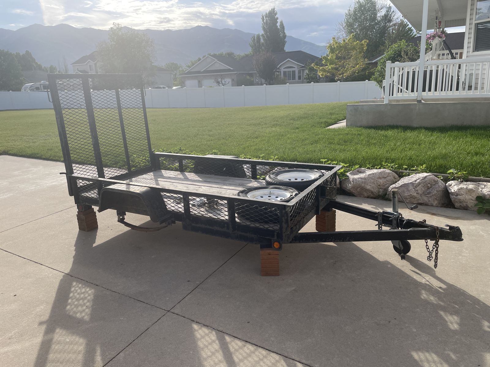 4' x 8' Big Bubba Utility Trailer