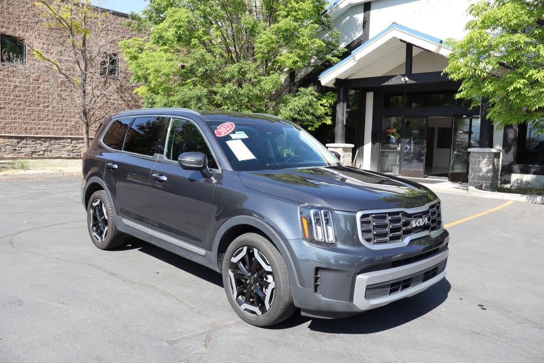 2023 Kia Telluride S