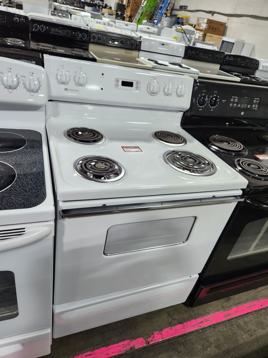 Americana White 4-Burner Electric Coil Range with Oven
