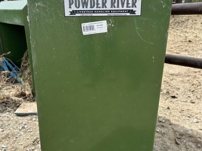Powder, River Horse Feeders