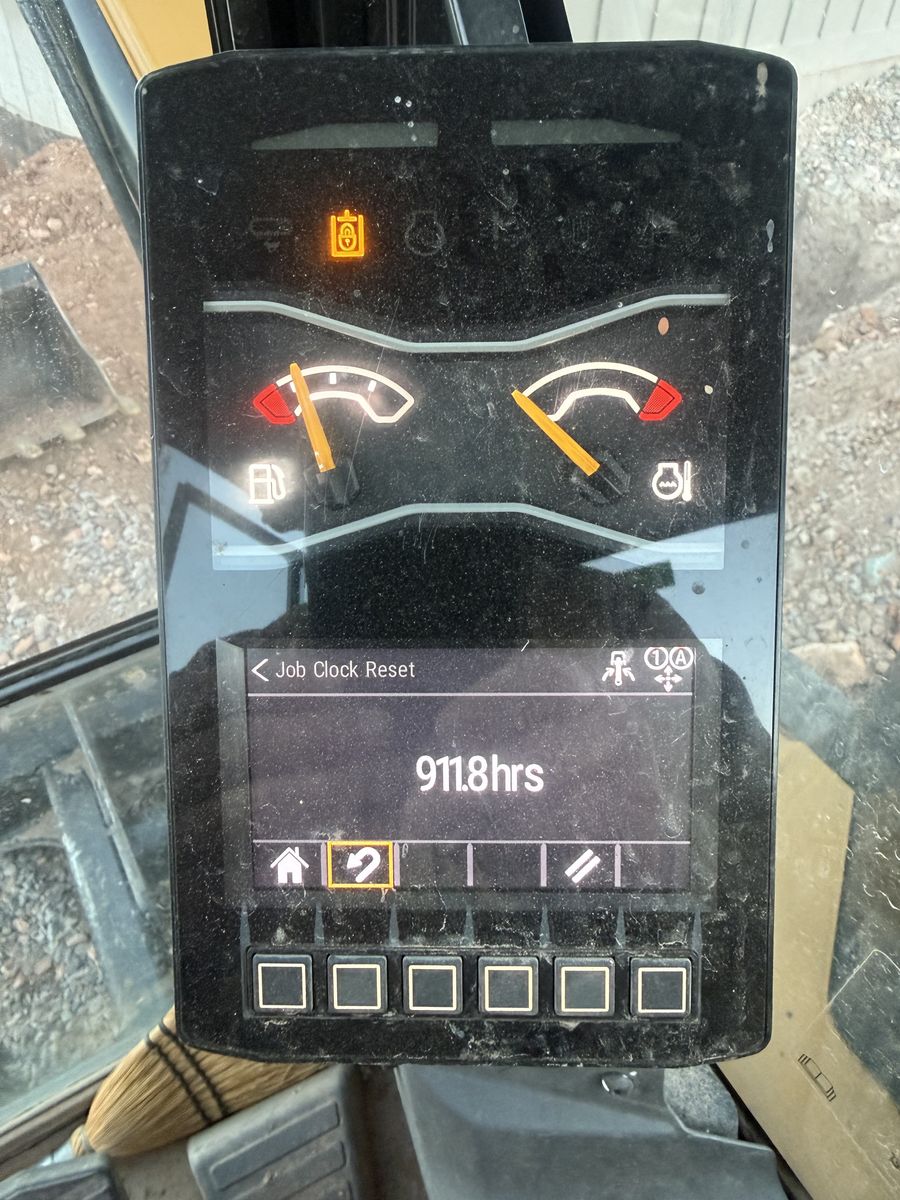Cat 306 CR Mini Excavator - Low Hours (911.8 hrs)