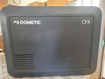 Bring more of the food and drinks you love everywhere you go with the Dometic CFX345! Excellent Condition