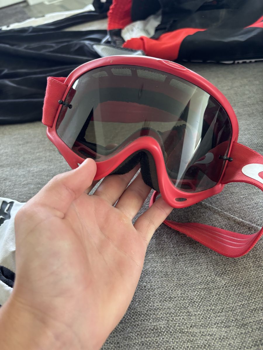 Selling all my gear because sold the dirtbike so don’t need it anymore.
