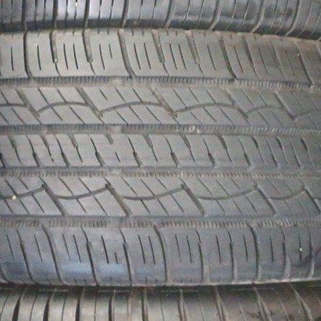 Single 225/65R17 Tire