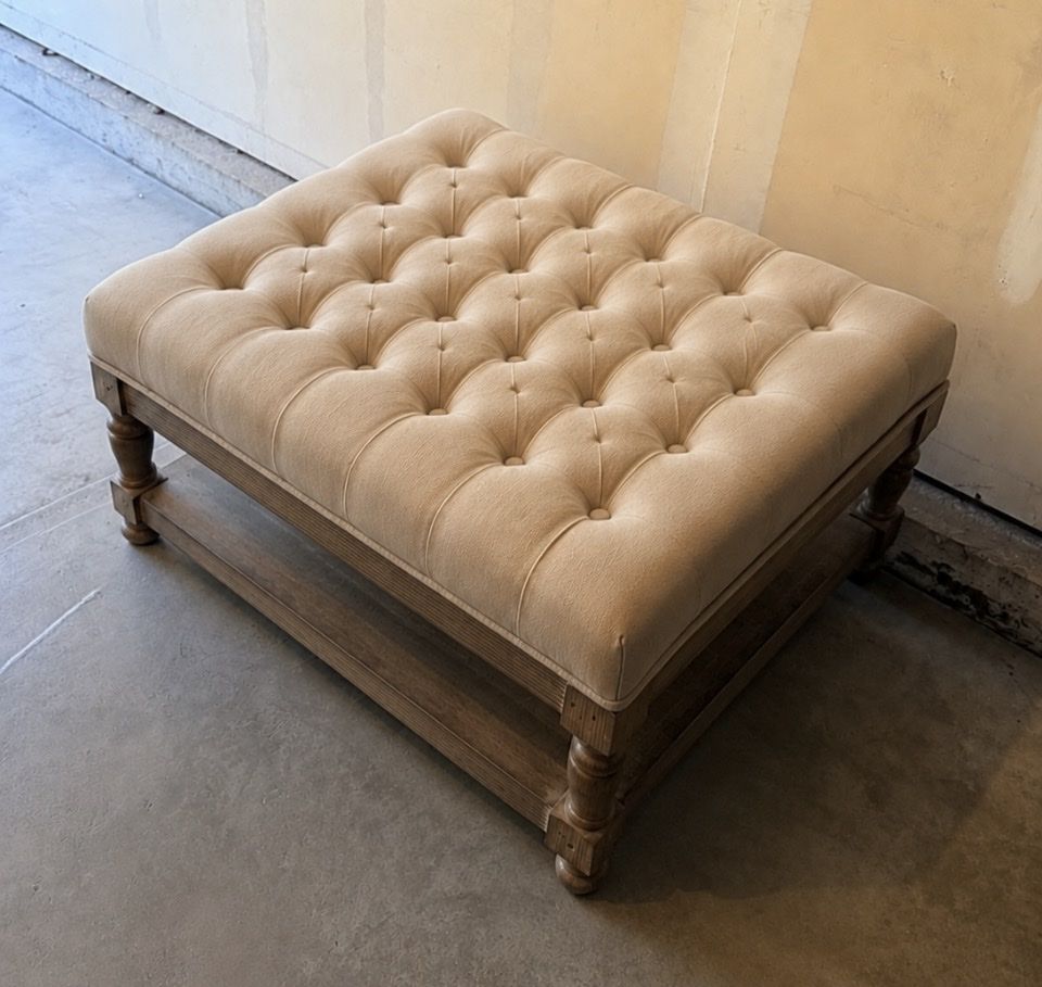 Tufted Upholstered Ottoman Coffee Table with Wooden Legs & BaseBeautiful Square Tufted Ottoman