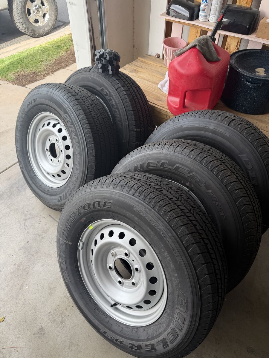 6x5.5 wheels and tires